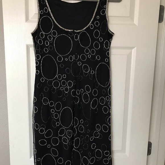 Cocktail Dress with Silver Beads NEW - Picture 2 of 7